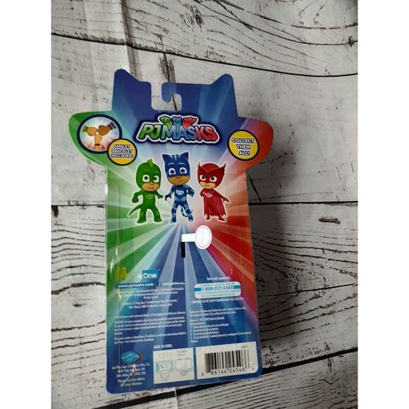 PJ Masks Catboy Light Up Figure with Amulet Wristband NEW Age 3+ - Picture 3 of 5